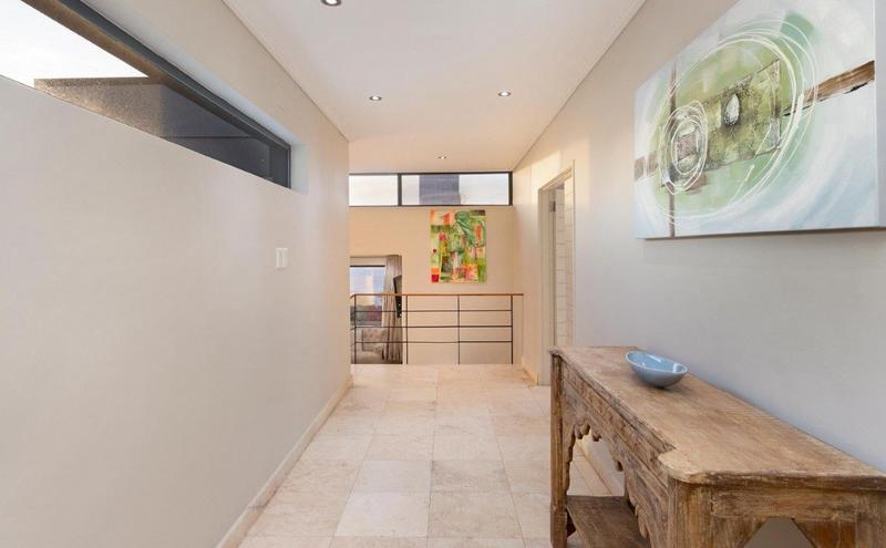 4 Bedroom Property for Sale in Camps Bay Western Cape
